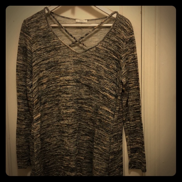 Women’s tans and brown blouse. - Picture 1 of 3